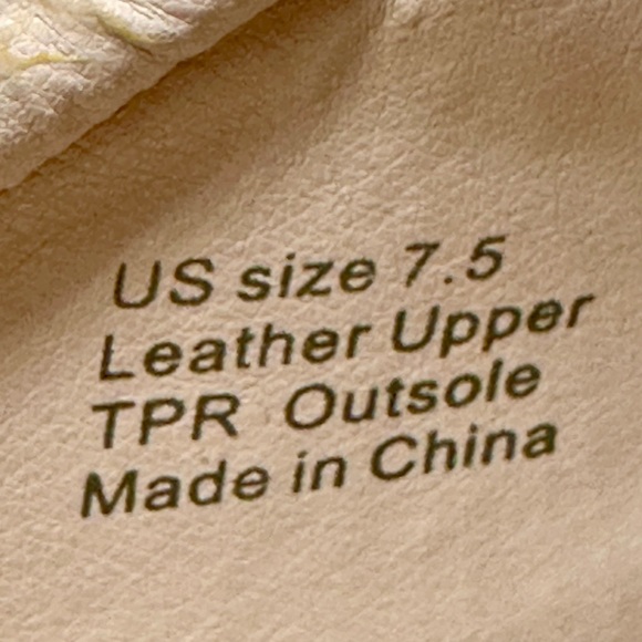 Very Volatile Cow Print Shoes 7.5 - Picture 6 of 8